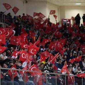 Millilerin Avrupa'daki rakipleri yarın belli oluyor