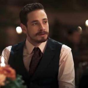 Cem Yiğit Üzümoğlu kimdir? Neden gözaltına alındı? Cem Yiğit Üzümoğlu dizileri