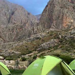 Dağların Zirvesinde Baharı Karşılayın: Aladağlar Milli Parkı Kampı 