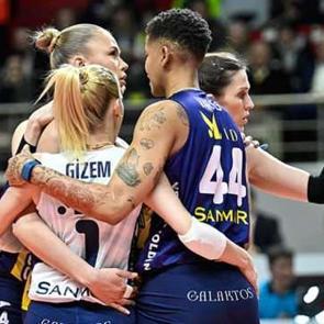 Derbide kazanan Fenerbah&ccedil;e! Seriye eşitlik geldi