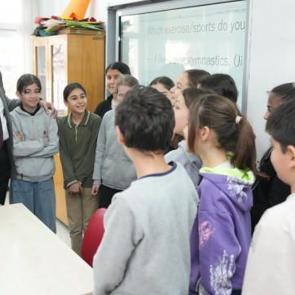 Bakan Tekin'den &ouml;ğrenci ve &ouml;ğretmenlere s&uuml;rpriz ziyaret