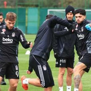 Beşiktaş'ta, Başakşehir ma&ccedil;ı hazırlıkları başladı