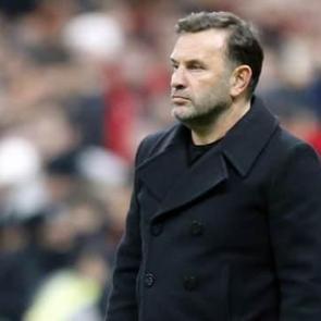 Rakipleri Terim ve G&uuml;neş! Okan Buruk, Mourinho'yu mat ederse tarihe ge&ccedil;ecek