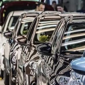 Otomotiv piyasası sarsıldı! Araçlar bir bir çekiliyor! ABD'de 50 günlük sıfır stoku kaldı