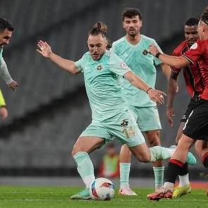 Fatih Karag&uuml;mr&uuml;k zirve yolunda yara aldı: Erokspor'a yenildiler