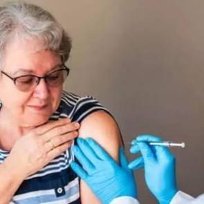 Yeni araştırma kanıtladı: Zona aşısı bunama riskini %20 oranında azaltıyor!