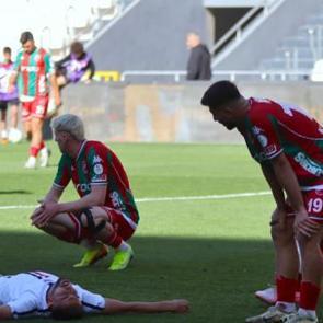 113 yıllık kul&uuml;be şok! 10 futbolcusu ihtar &ccedil;ekti