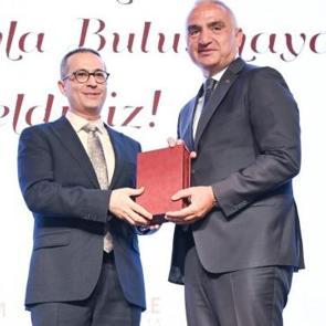 Asırlık nüshalar Yunus Emre’nin mirasını günümüze taşıyor