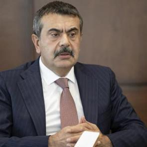 Bakan Tekin'den &ouml;ğretmen atama iddiasına ilişkin a&ccedil;ıklama 