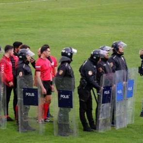 Hakemlere flaş s&ouml;zler! 'Bir şehrin umutlarını yok etme planı'