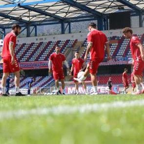 Hedef ligde kalma! 3. Lig ekibi bilet fiyatını 1 TL yaptı