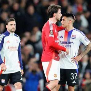 Her anı aksiyon dolu 9 goll&uuml; dev ma&ccedil;ta 'Beşiktaş' detayı: Kimse fark etmemişti