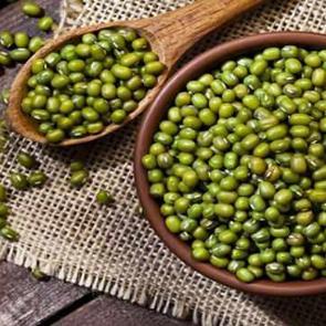 K&uuml;&ccedil;&uuml;k ama etkisi b&uuml;y&uuml;k! Maş fasulyesi, kasları ve kemikleri &ccedil;elik gibi yapıyor