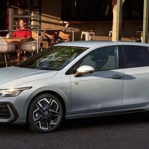Volkswagen Golf fiyatlarına güncelleme geldi: Fiyatları gören inanamadı!
