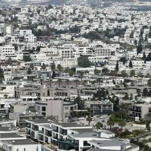 Aylık servet ödüyorlar! Ev 3 milyon, aidat 120 bin TL