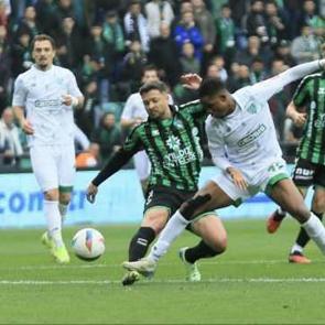 10 ma&ccedil; aynı anda oynandı! 1. Lig'de s&uuml;rpriz sonu&ccedil;lar