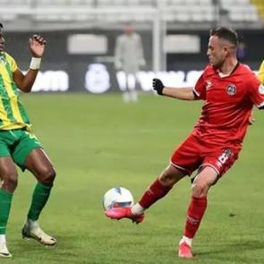 1. Lig'de k&uuml;me d&uuml;şme hattı yangın yeri!