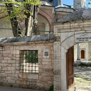 Bir Mimar Sinan eseri: Haseki Sultan Camii ve Külliyesi