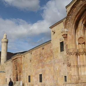 ”Biz bunu fanusta saklardık” Onu görmeyen mimari şaheser gördüm demesin!