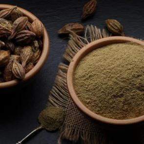 Her derde deva: Kara Halile, bağırsakları &ccedil;atır &ccedil;atır &ccedil;alıştırıyor!