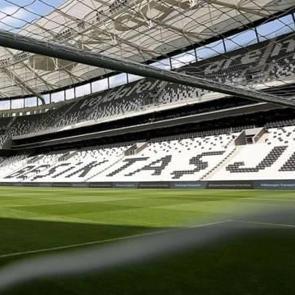 Emlak Konut ile BJK arasında işbirliği protokolü imzalandı