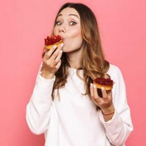 Beslenme uzmanları açıkladı: Bu atıştırmalıklarla hem tok kalın hem de kilo verin!