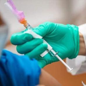 Hacı adaylarını uyardı: Gribe benziyor ama &ouml;l&uuml;mle sonu&ccedil;lanabiliyor!