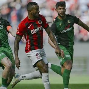 Efsane takım geri d&ouml;n&uuml;yor! S&uuml;per Lig i&ccedil;in 1 puan yetecek