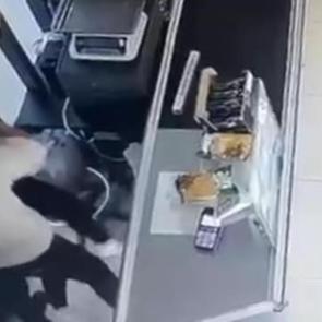 Kadın çalışana, mesai arkadaşı dehşeti yaşattı! 