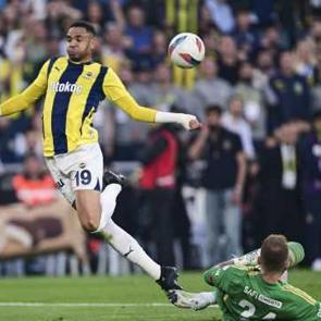 Penaltı kararları doğru mu? Eski hakemler derbinin tartışmalı pozisyonlarını yorumladı