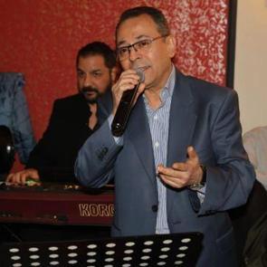 Tayfun Daşdemir: &ldquo;Her Beste Bir Hik&acirc;yeye Yaslanır&rdquo;