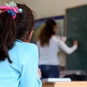 15 bin s&ouml;zleşmeli &ouml;ğretmen alımı i&ccedil;in başvurular bug&uuml;n sona eriyor