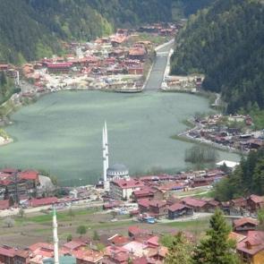 Arapların yeni gözdesi! Sıcaktan kaçıp buraya sığınıyorlar