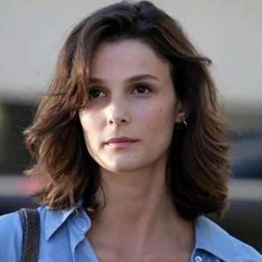 Eşref Rüya 'Büşra Komiser' Büşra Develi kimdir? Kardeşi kim? Büşra Develi'nin dizileri