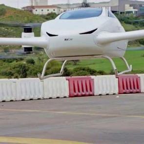 T&uuml;rkiye'nin u&ccedil;an otomobili havalandı: İnsanlı u&ccedil;uşlar başladı