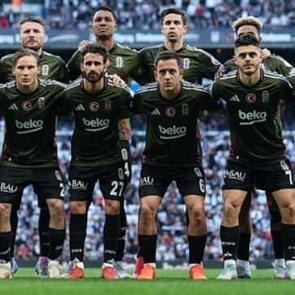 Beşiktaş 3 eksikle Alanya'ya gitti!