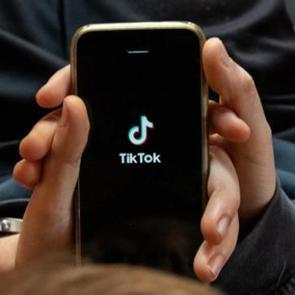 Gençlerin Reels, Shorts ve TikTok bağımlılığının bilimsel sebebi açıklandı