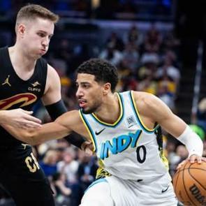 NBA play-off'larında Pacers, Cavaliers karşısında seriyi 3-1'e getirdi