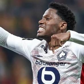 D&uuml;nya devi bile şaştı! Fenerbah&ccedil;e'den Jonathan David'e baş d&ouml;nd&uuml;r&uuml;c&uuml; teklif!