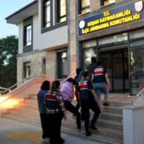 Edirne'de 'fuhuş' operasyonunda 7 gözaltı; 11 kadın kurtarıldı