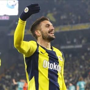 Fenerbah&ccedil;e'de Tadic defteri kapanıyor! Yeni adresi a&ccedil;ıklandı