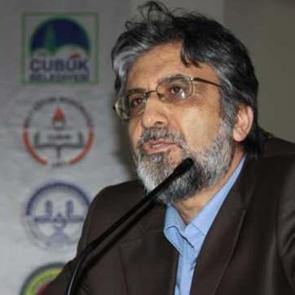 İstikamet üzere yaşanan bir ömür: Akif Emre