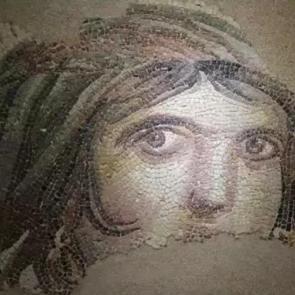 Kuyrukta beklediklerine değiyor: Milyonlarca kişi gezdi