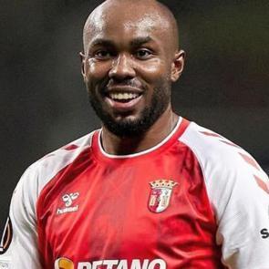 Musrati'den Beşiktaş'a k&ouml;t&uuml; haber! Monaco resmen a&ccedil;ıkladı