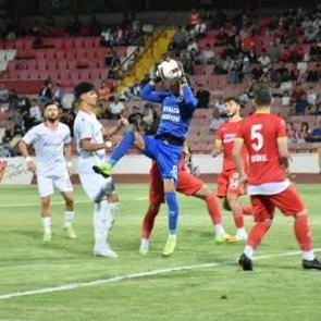 S&uuml;per Lig efsanesi 3. Lig finalinde bozguna uğradı: G&ouml;zyaşları sel oldu