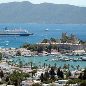 Tatil planlayanlar dikkat! Bodrum&rsquo;da fiyatlar netleşti: İşte otel ve plaj fiyatları