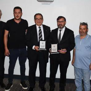 1 milyar TL'lik borca talip oldu: Efsane kul&uuml;be 'iş adamı' başkan adayı