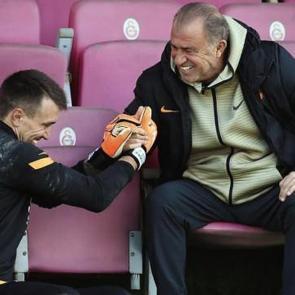 Fatih Terim'den Muslera paylaşımı