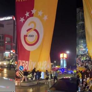 Galatasaray bayrağına saldırmışlardı: Polis holiganları yakaladı