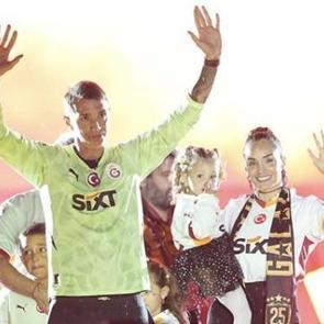 Icardi istedi! Muslera ağlarayarak cevap verdi